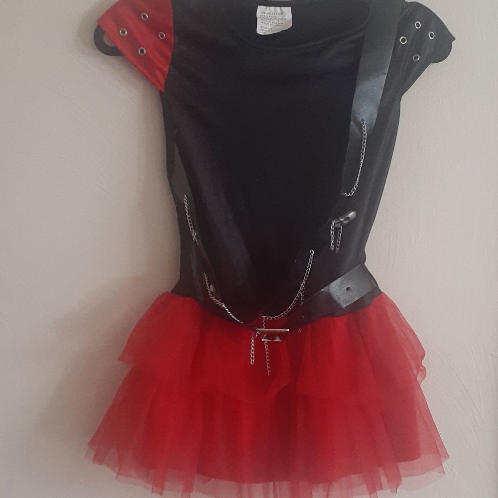 Size Medium little girls halloween costume